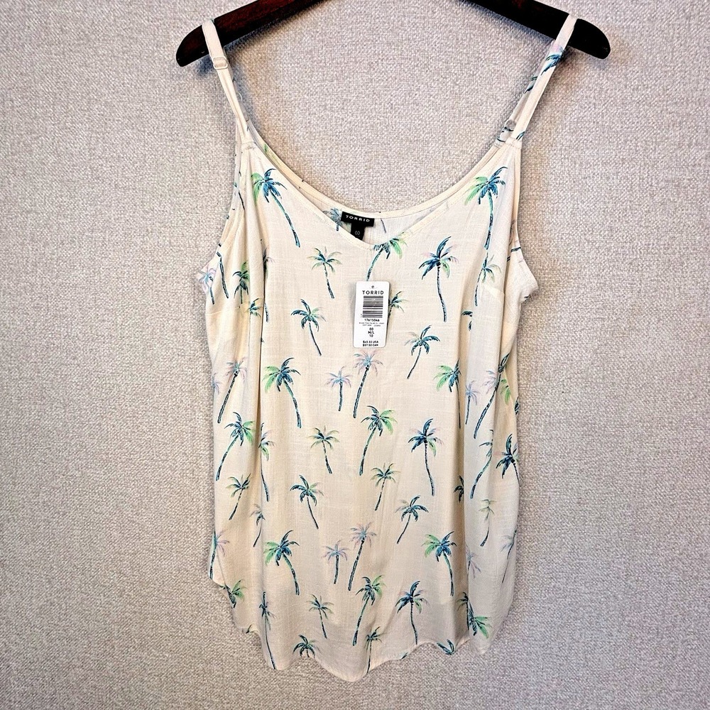 Torrid Ava Pink Palms Camisole Tank Top Cream Tropical Palm Tree Size 00 (10)